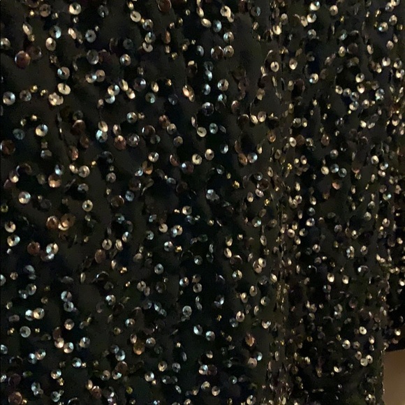 ❌SOLD❌Sparkly Crop Top - Picture 2 of 4